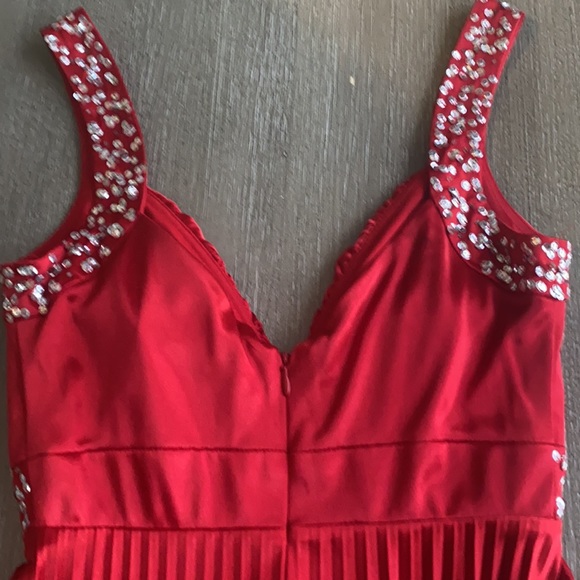 Morgan & Co. formal dress - Picture 2 of 4